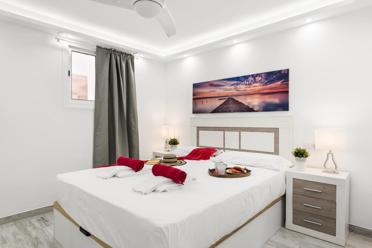 74 Parque Santiago 2 Sea Front Apartment Playa de las Americas  Exterior photo
